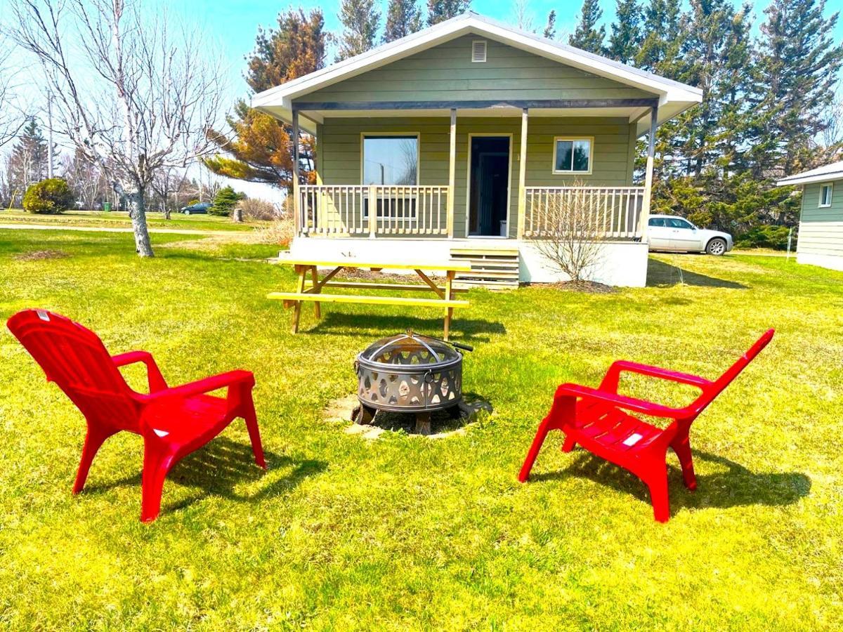 Fiddlers Green Country Cottages 布拉克利海滩 外观 照片