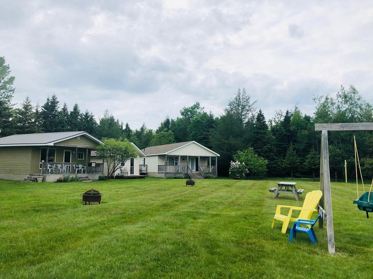 Fiddlers Green Country Cottages 布拉克利海滩 外观 照片
