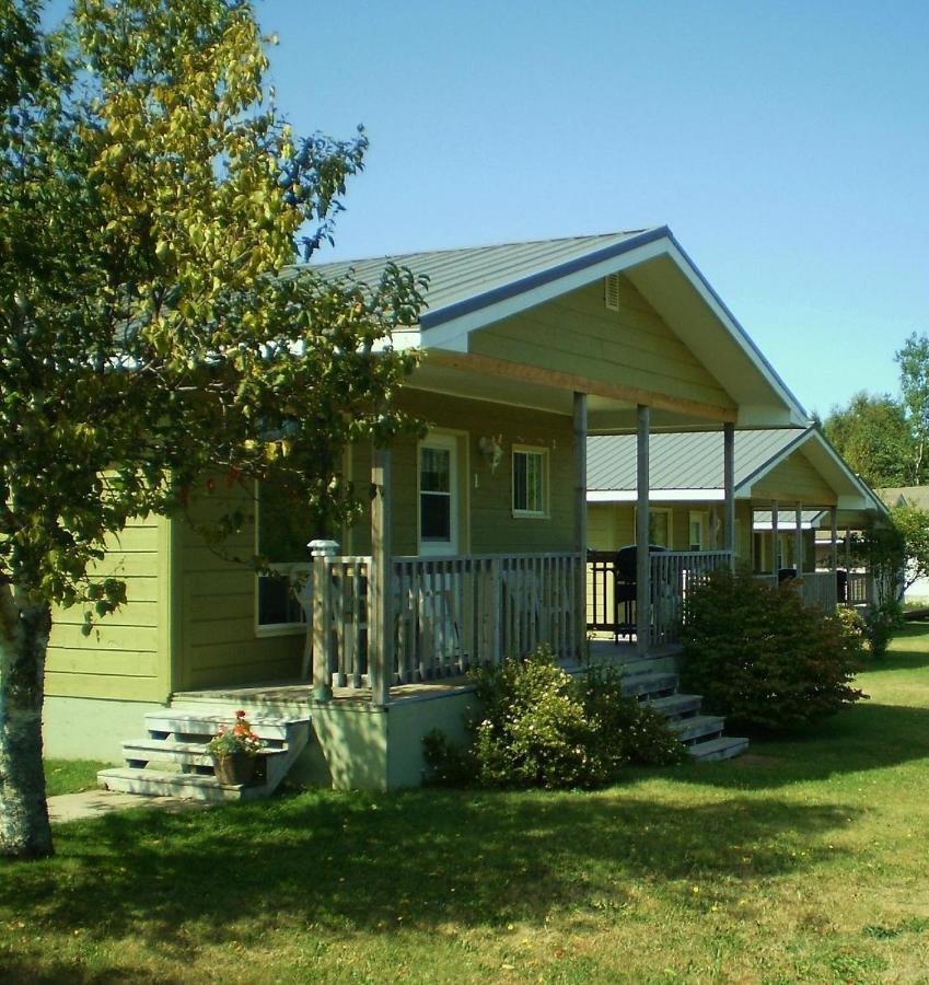 Fiddlers Green Country Cottages 布拉克利海滩 外观 照片